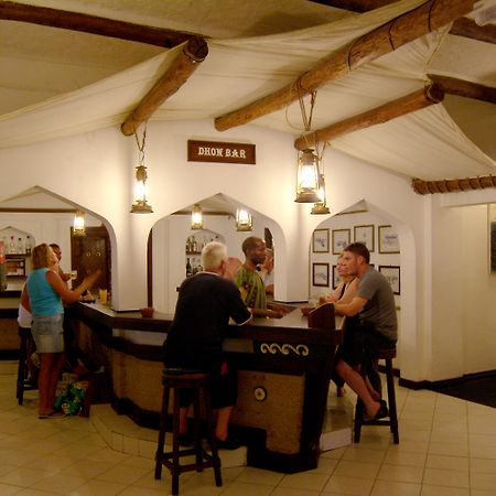 Bamburi Beach Hotel Buitenkant foto