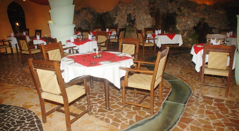 Bamburi Beach Hotel Buitenkant foto