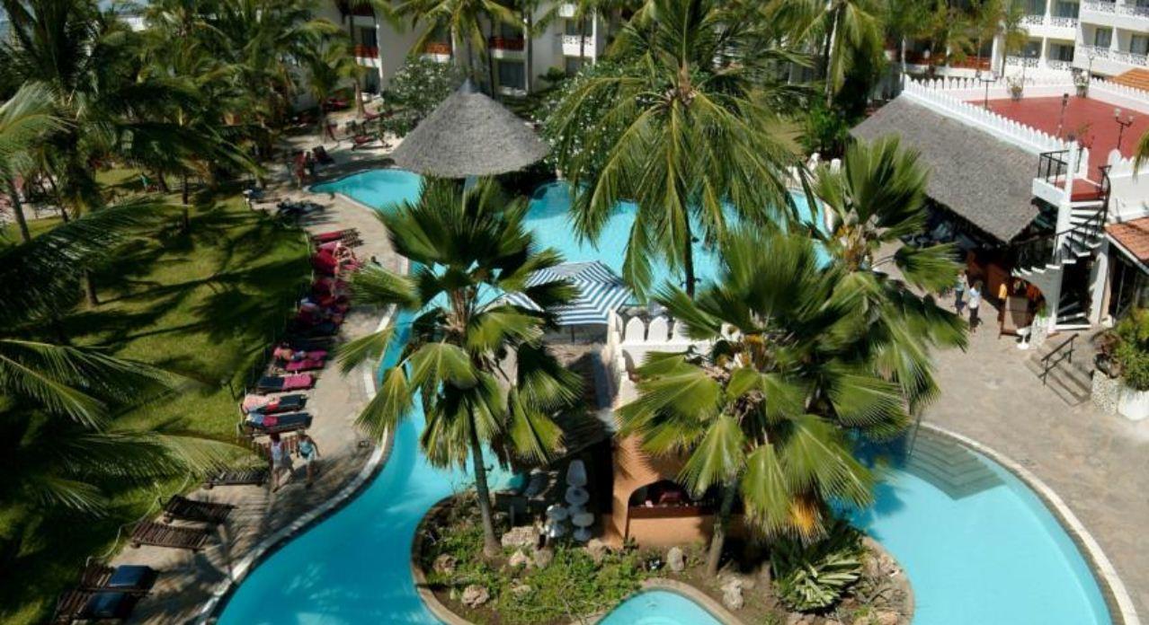 Bamburi Beach Hotel Buitenkant foto