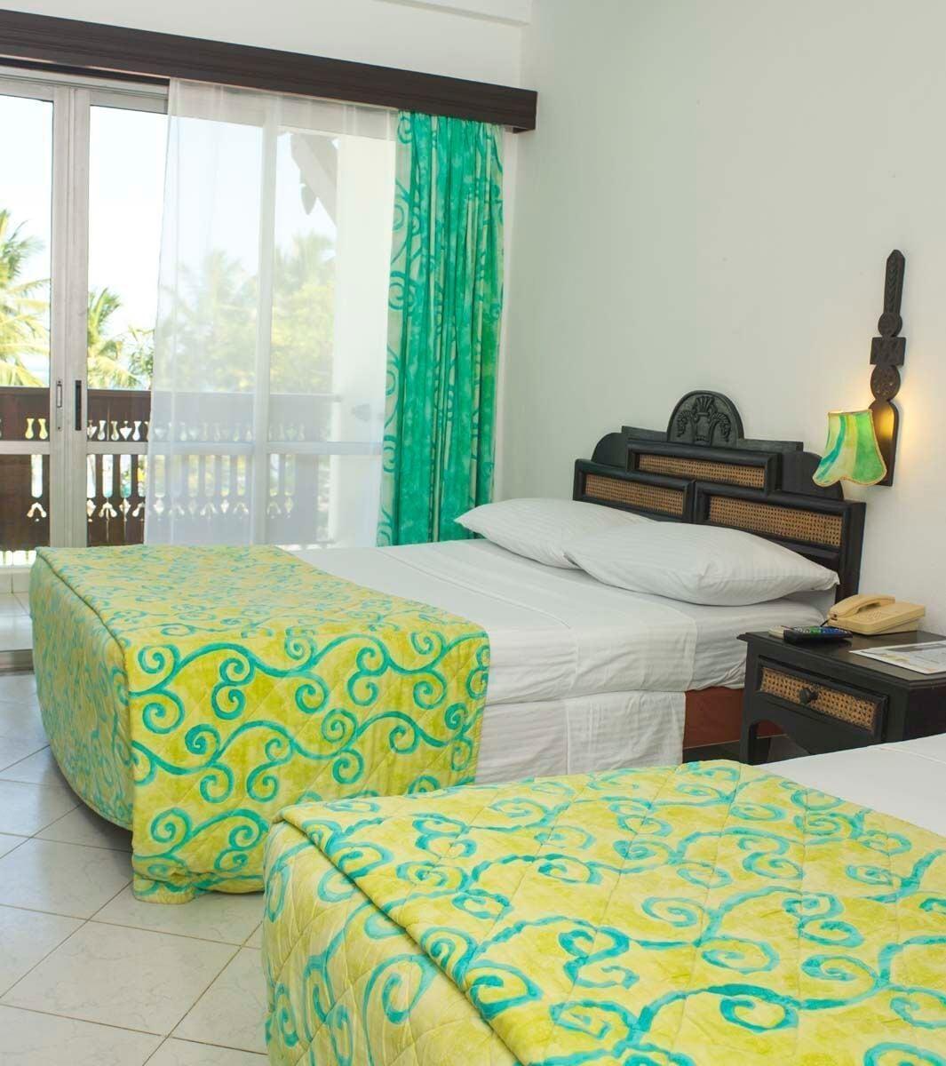 Bamburi Beach Hotel Buitenkant foto